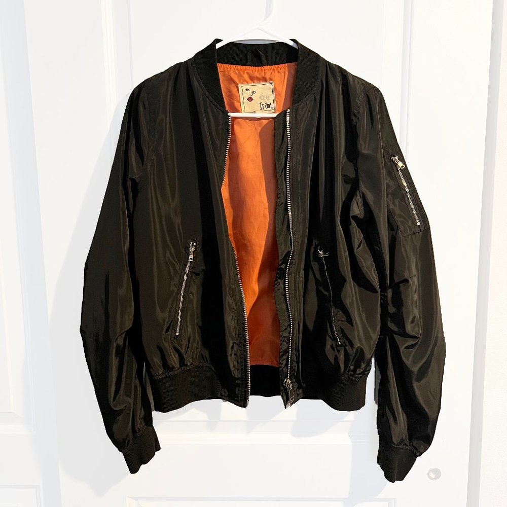 4/$15 💖 IT Girl Black Bomber Jacket